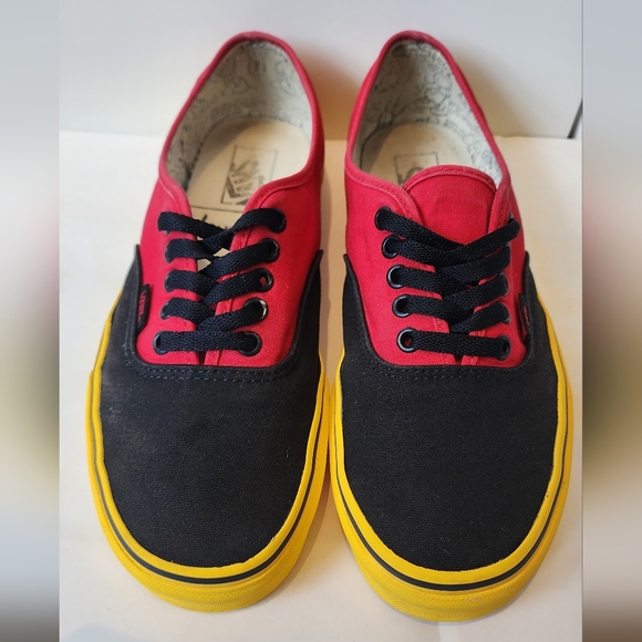 Vans X Disney 90th Anniversary Mickey Mouse (Men's 9) - Picture 6 of 9